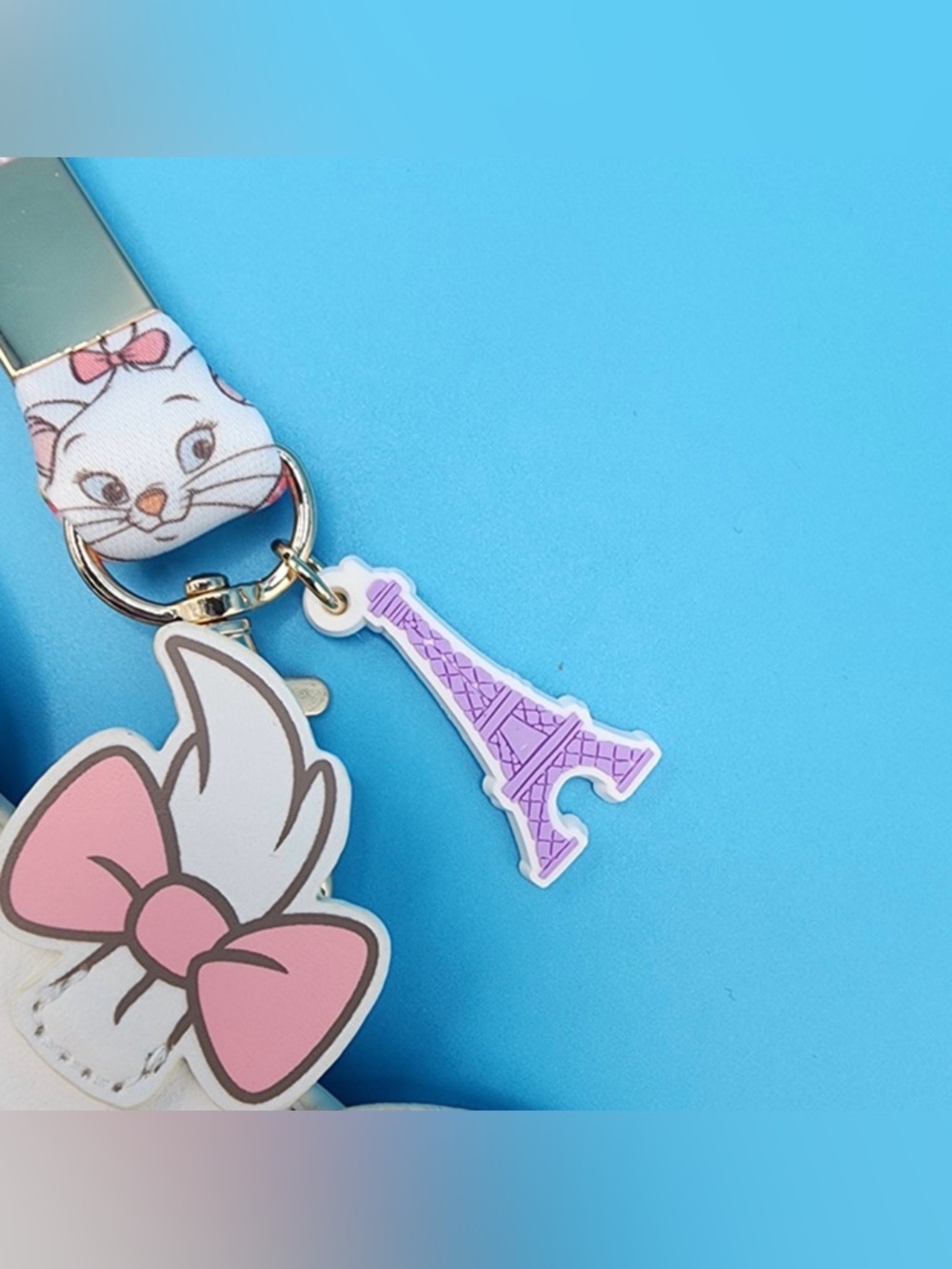 NWT Loungefly Disney Marie Paris Eiffel Tower Floral Aristocats Lanyard ID - Picture 3 of 6